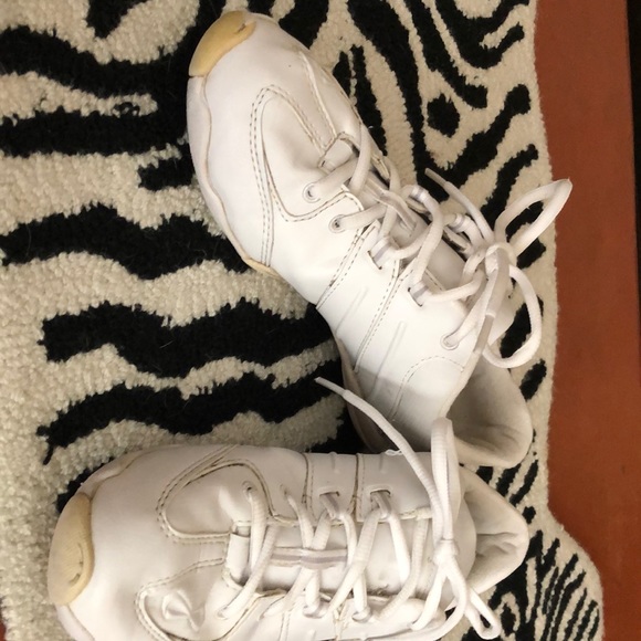 Cheer Shoes 📣 FREE shipping - Picture 3 of 7